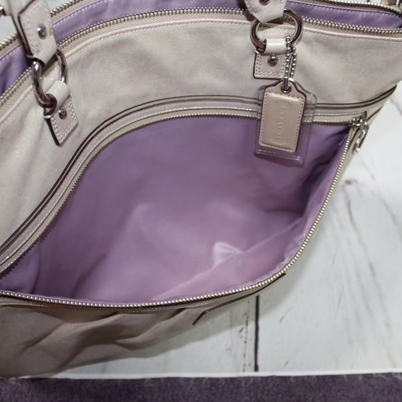 Coach Poppy Glitter Glam Daisy Tote - Picture 5 of 9